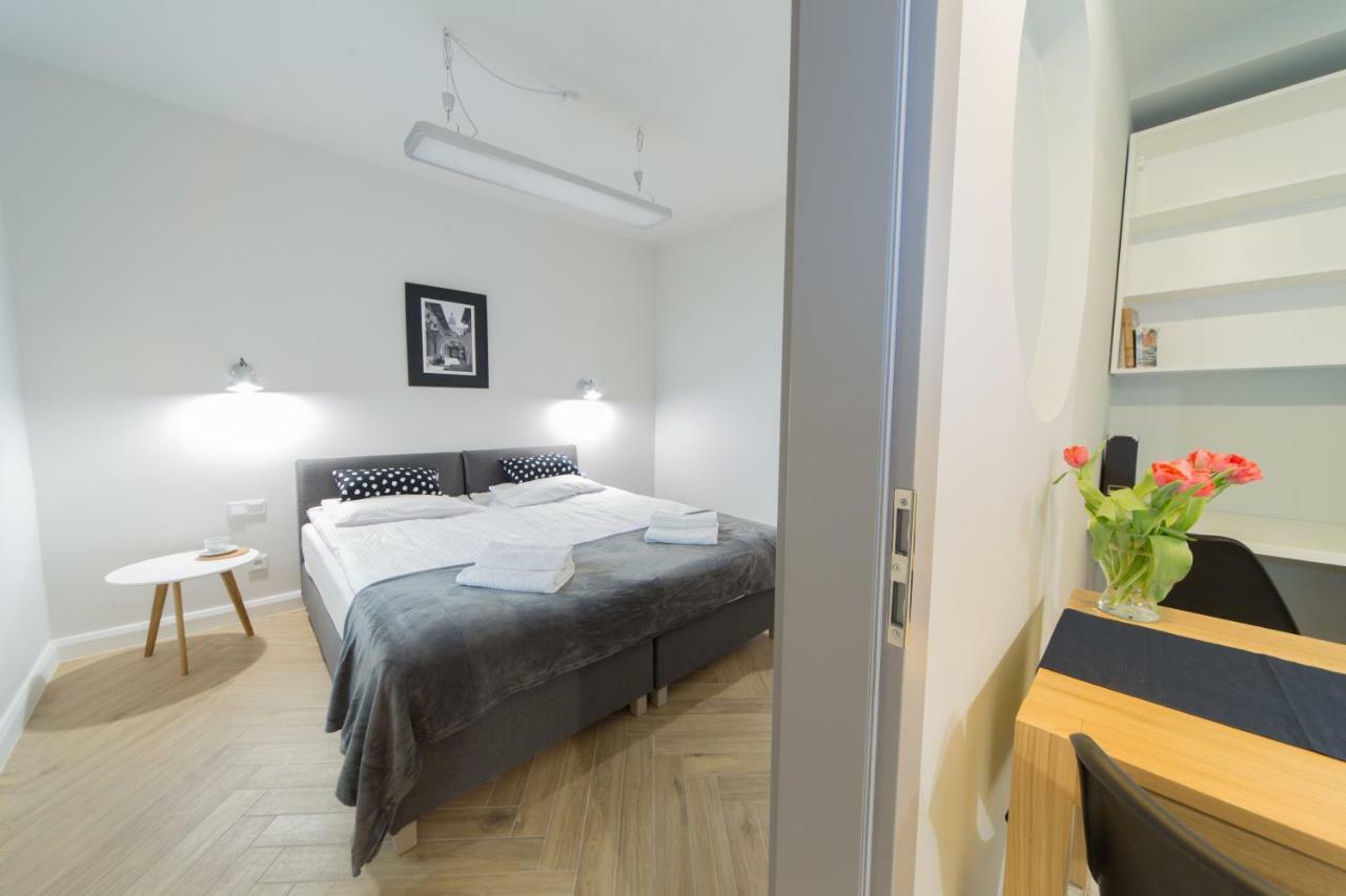 M5 Main Square Stylish One Bedroom Kraków Eksteriør billede